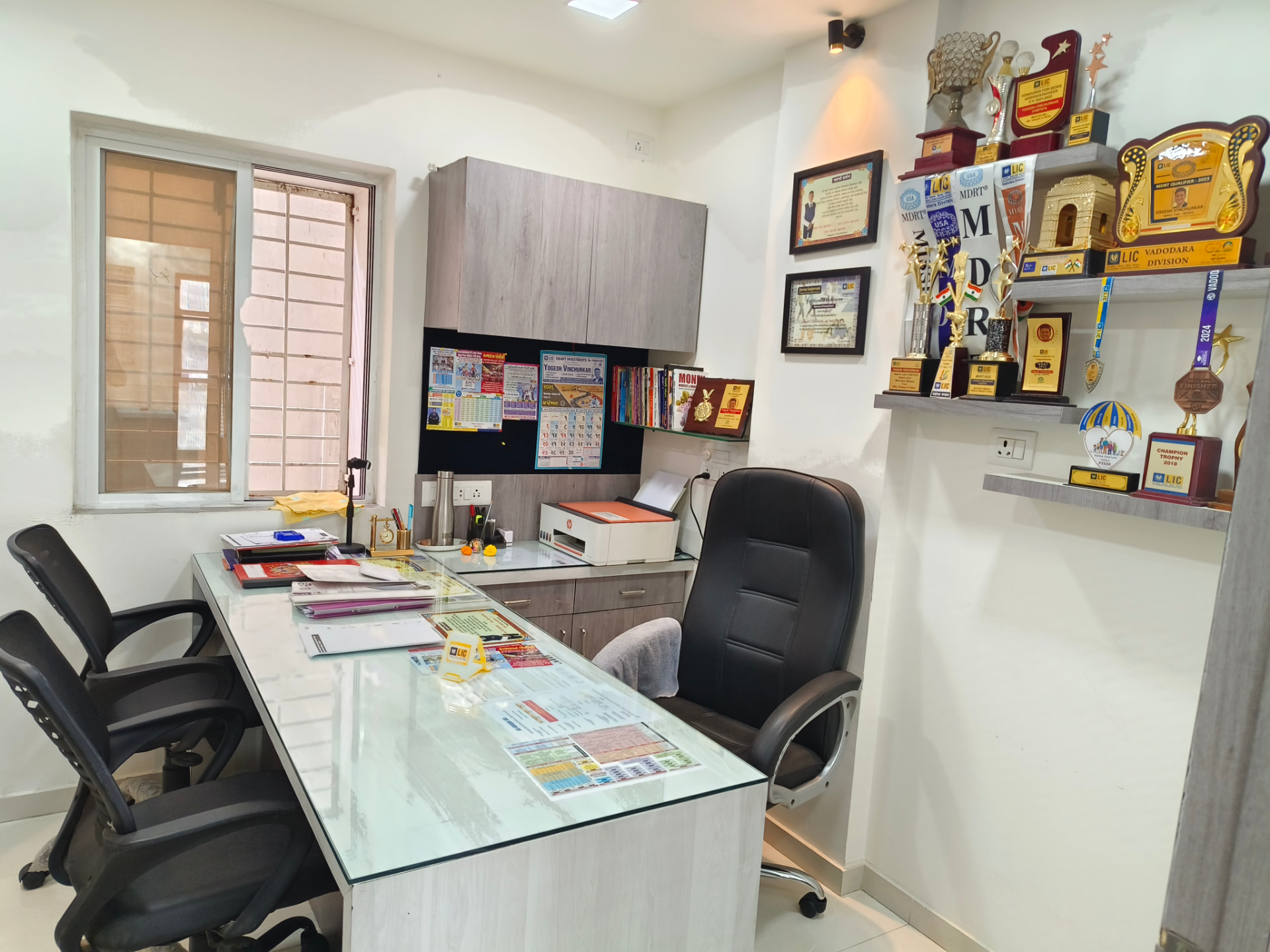 Smart Investments office 3